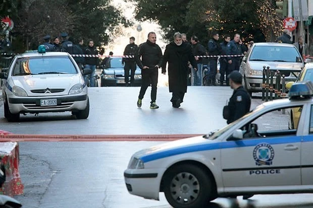 Ανοχύρωτη πόλη εμφανίζουν την Αθήνα τα διεθνή ΜΜΕ-Ποιο μέσο έμπλεξε τα…δόγματα